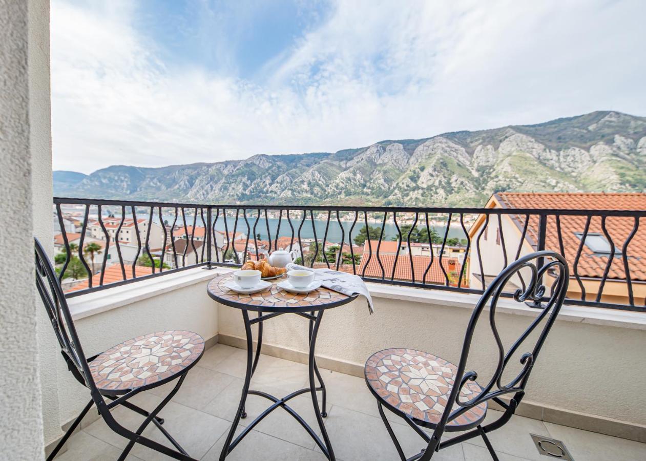 Enyana Luxury Suites Kotor Exterior photo
